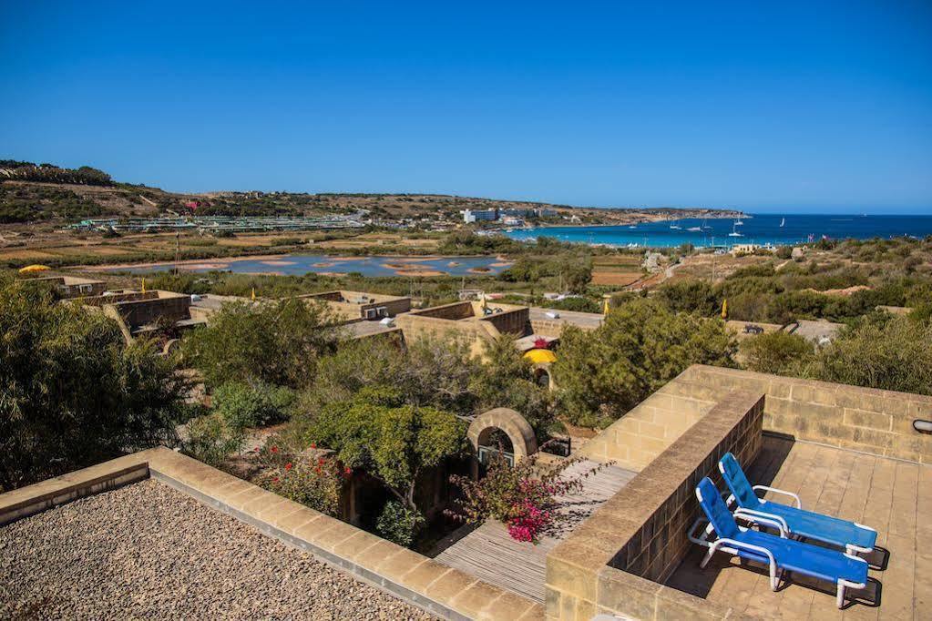 Mellieha Holiday Centre Экстерьер фото