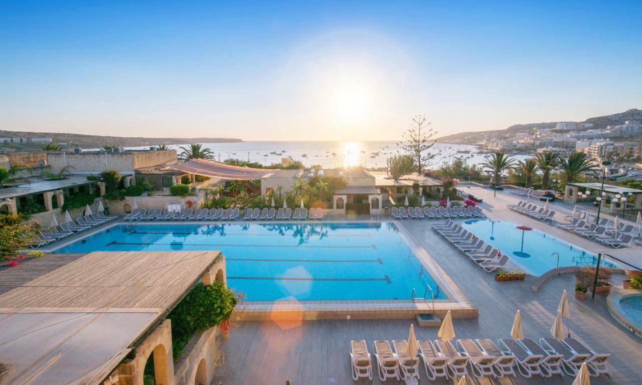 Mellieha Holiday Centre Экстерьер фото