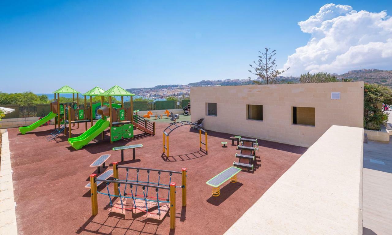 Mellieha Holiday Centre Экстерьер фото